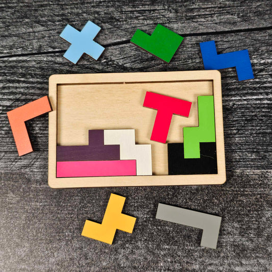 Pocket Pentominoes Puzzle