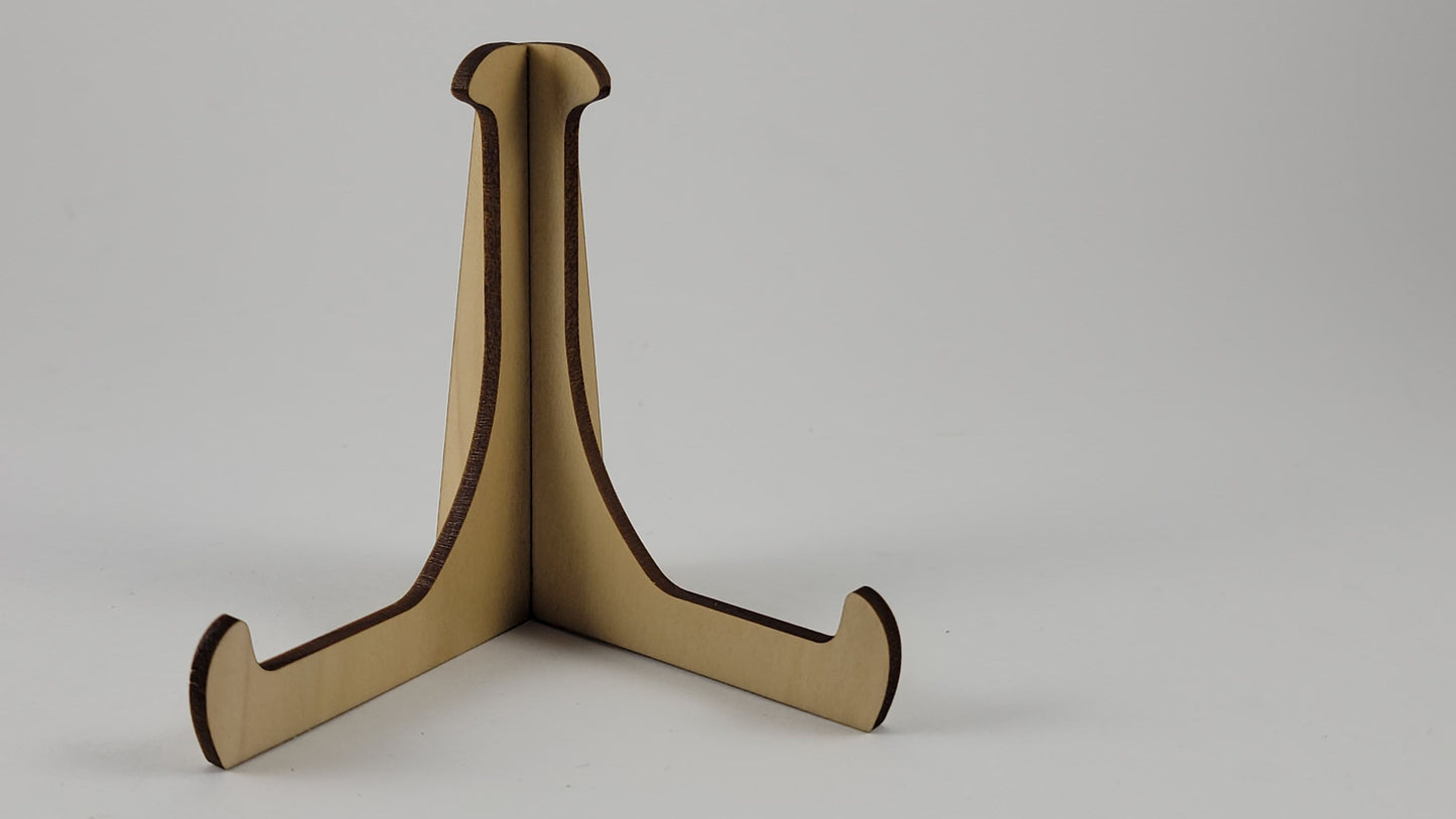 Hanging Hearts Family Sign