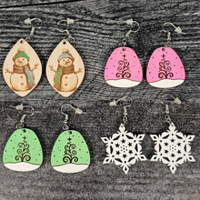 Load image into Gallery viewer, Winter Christmas Earrings