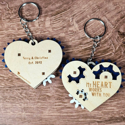Wooden Heart Gear Keychain | Fidget Spinner