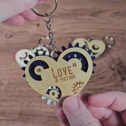 Wooden Heart Gear Keychain | Fidget Spinner