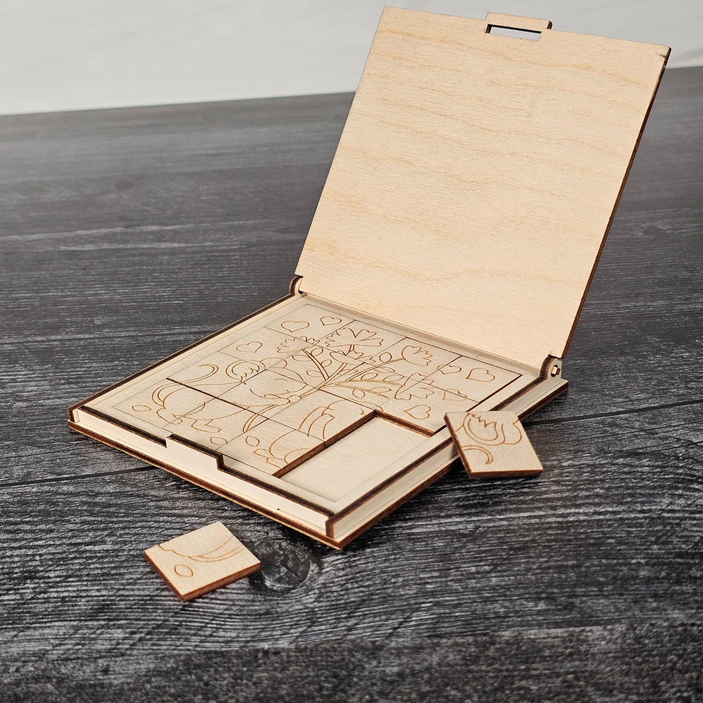 Valentine’s Day Wooden Puzzle | Unfinished DIY Coloring Activity