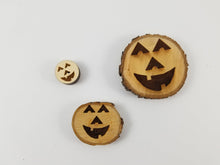 Load image into Gallery viewer, Pumpkin Face Magnets
