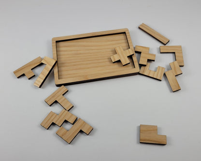 Pocket Pentominoes Puzzle