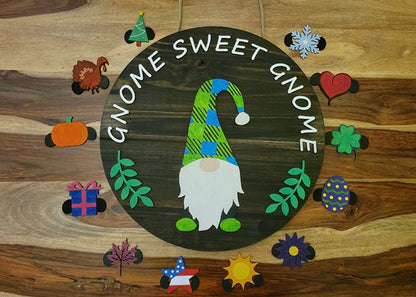 Plaid Gnome Sign with Interchangeable Accessories