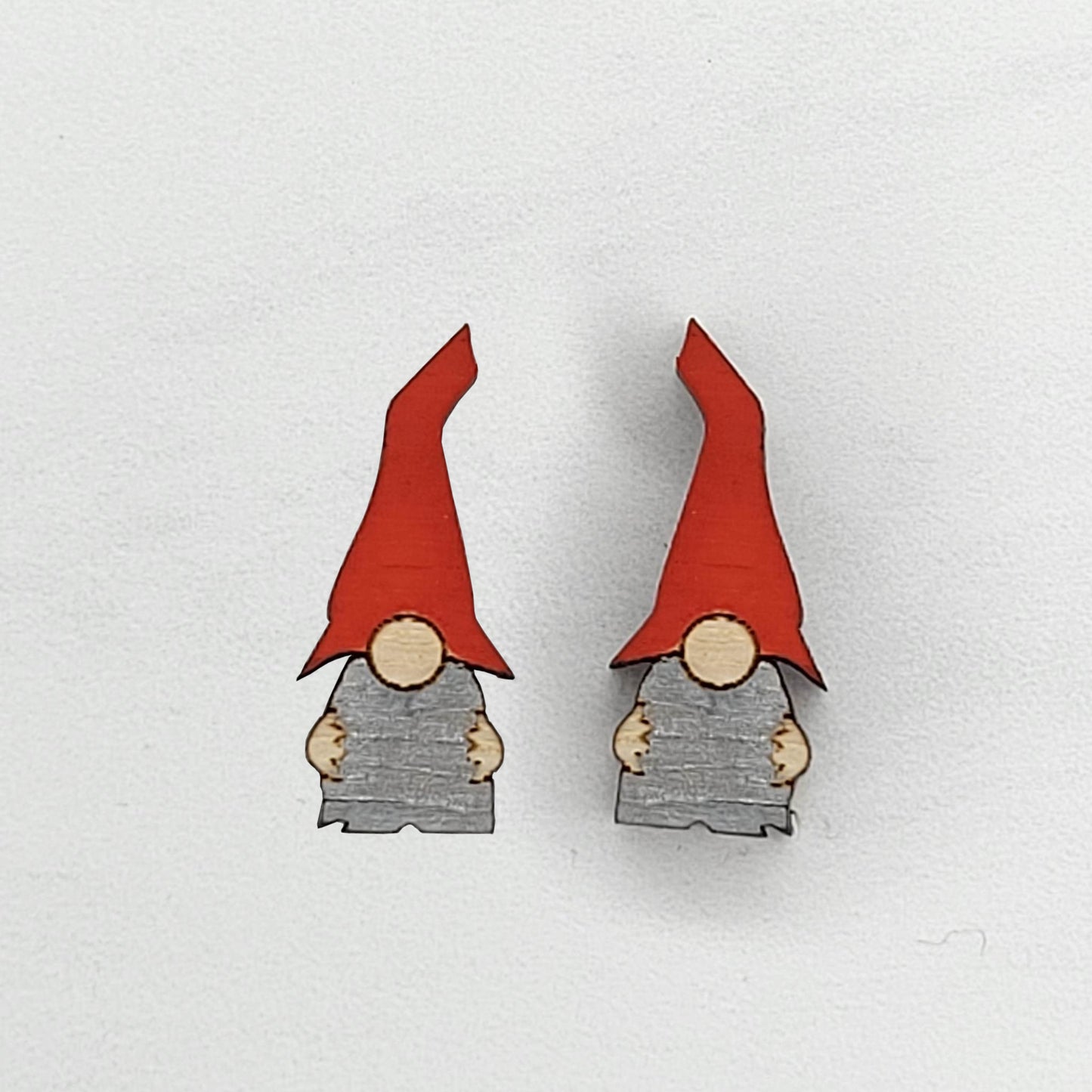 Gnome Studs