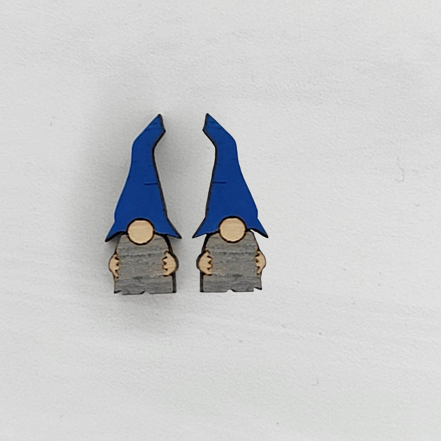 Gnome Studs